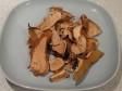 ammollare i funghi secchi ammollare i funghi secchi