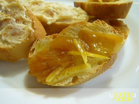 crostini con la bottarga